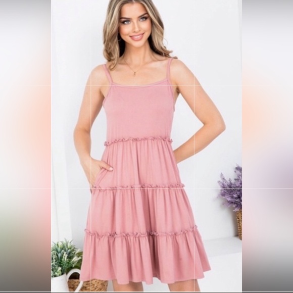 Mauve Women’s Tiered Ruffle Flowy Must Have Dress (WITH POCKETS!) - Picture 4 of 4